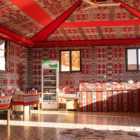 Beduin Star Trail Camp Bed & Breakfast วาดิรัม ภายนอก รูปภาพ