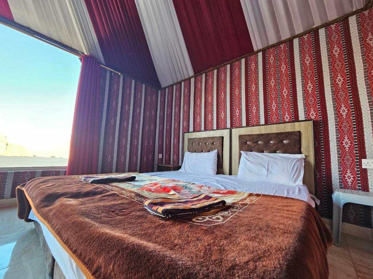 Beduin Star Trail Camp Bed & Breakfast วาดิรัม ภายนอก รูปภาพ