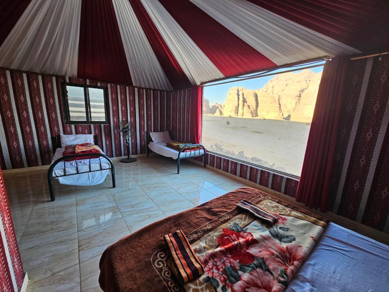 Beduin Star Trail Camp Bed & Breakfast วาดิรัม ภายนอก รูปภาพ
