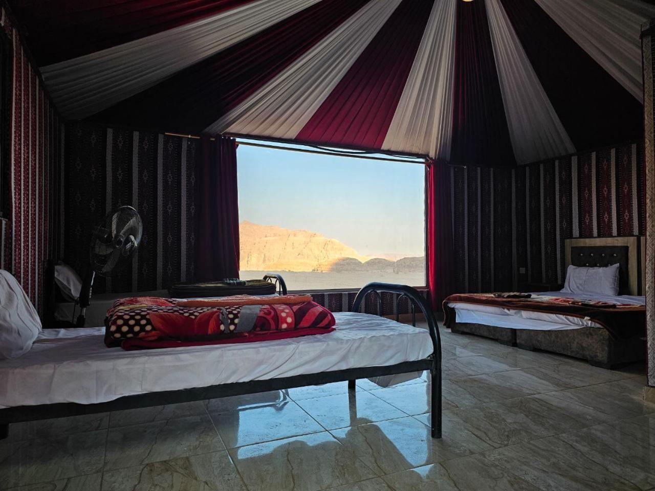 Beduin Star Trail Camp Bed & Breakfast วาดิรัม ภายนอก รูปภาพ
